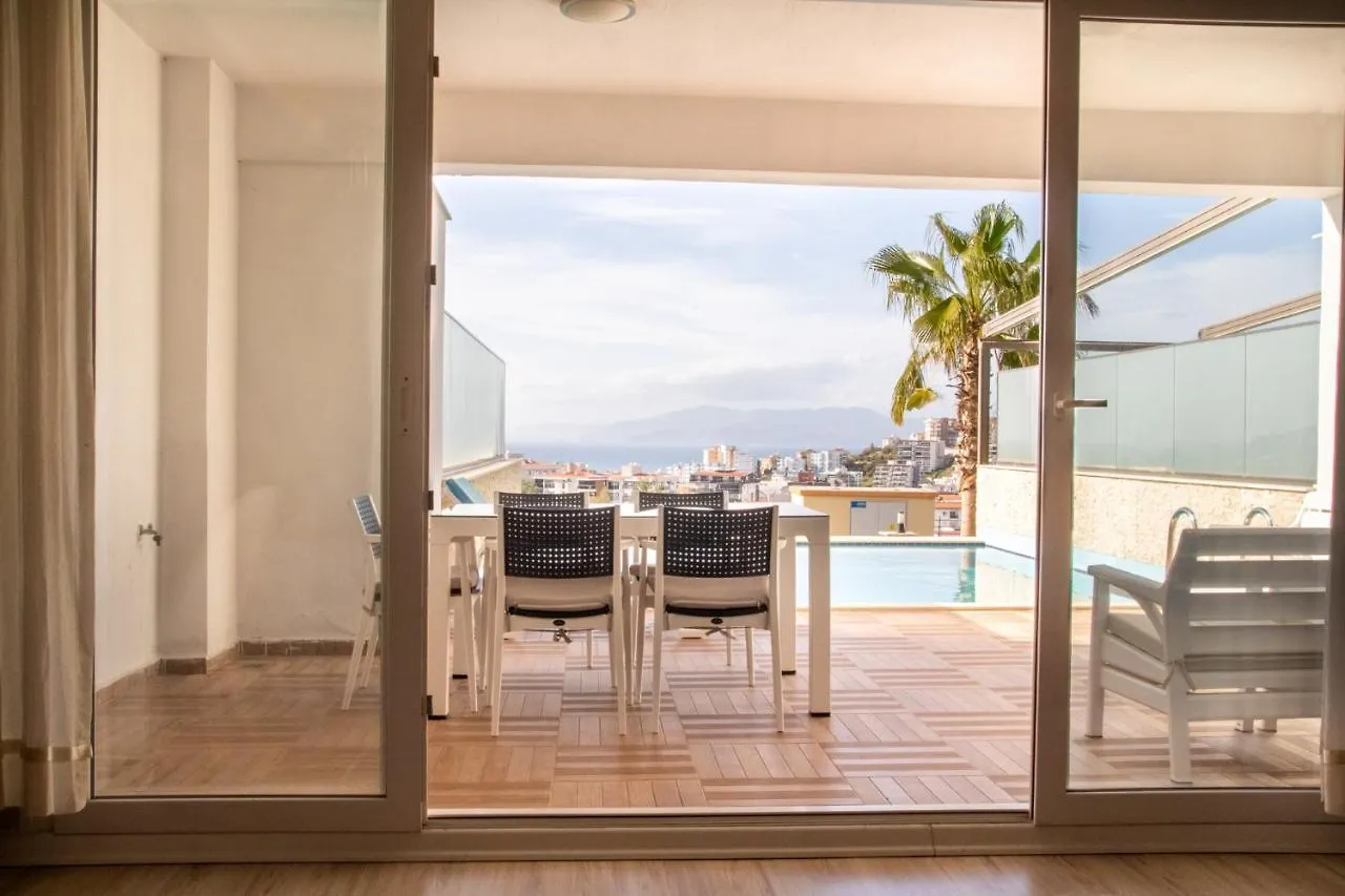 Spacious Perfect Flat With Private Pool Apartment Kusadasi