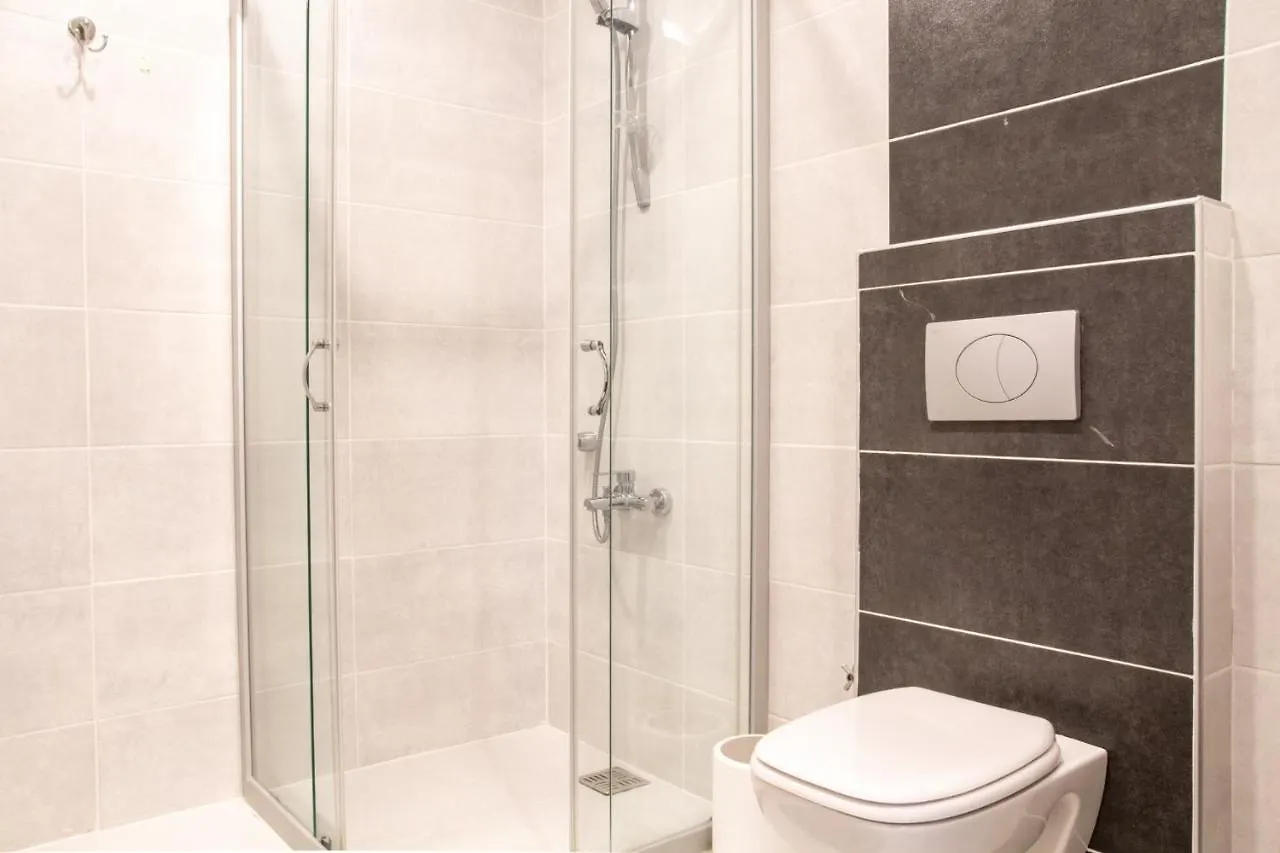 Spacious Perfect Flat With Private Pool Apartment Kusadasi