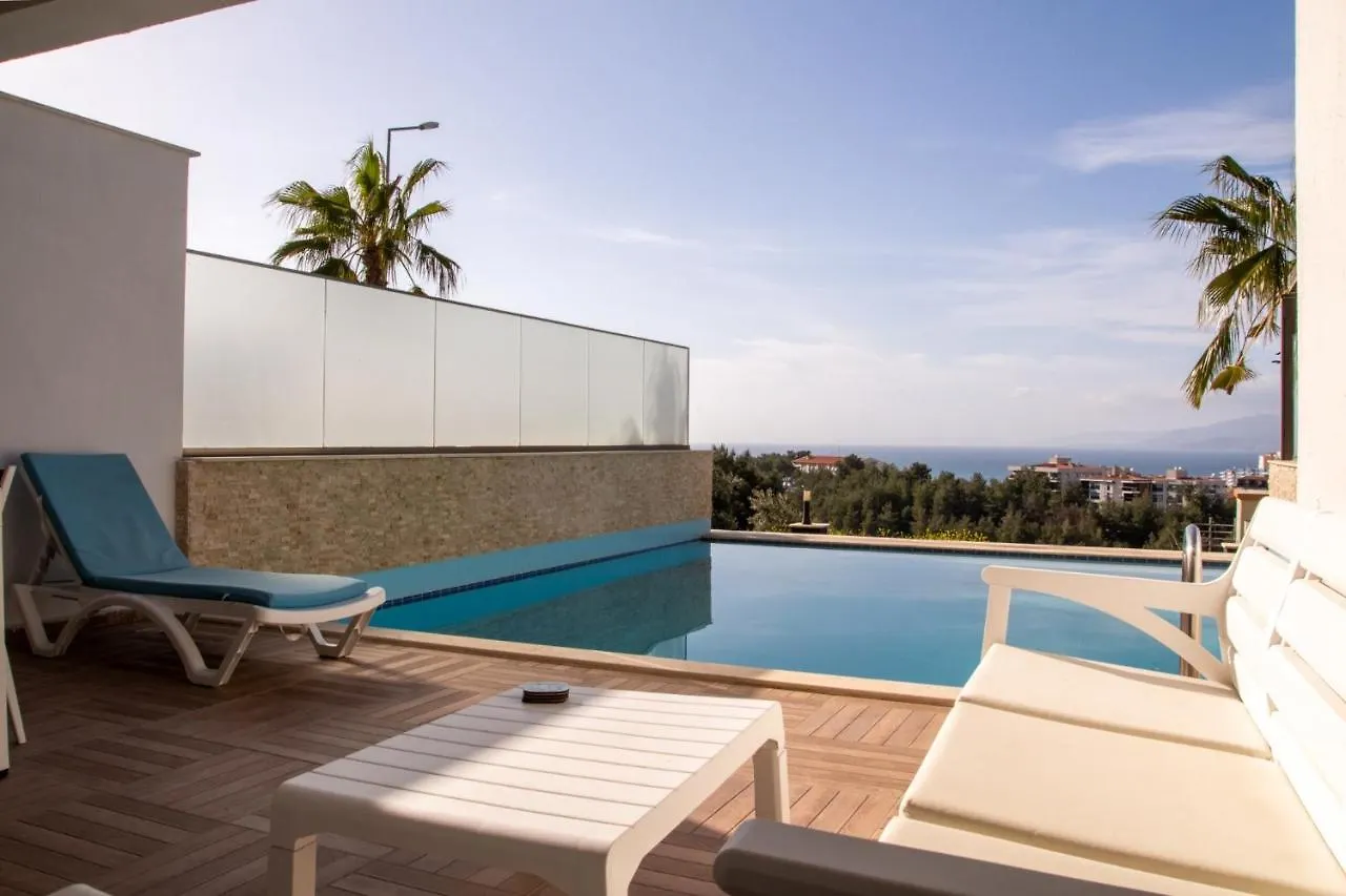 Spacious Perfect Flat With Private Pool Apartamento Kusadası 0*,